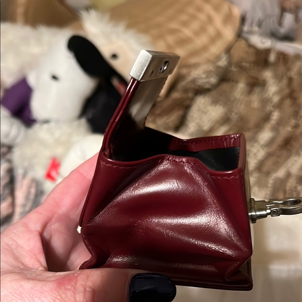 Salvatore Ferragamo Red Leather Coin Purse/ Pouch Silver Hardware Vintage - Picture 8 of 16